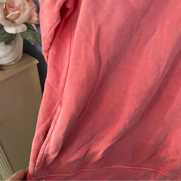 Vineyard Vines Martha’s Vineyard Pullover - Picture 4 of 7